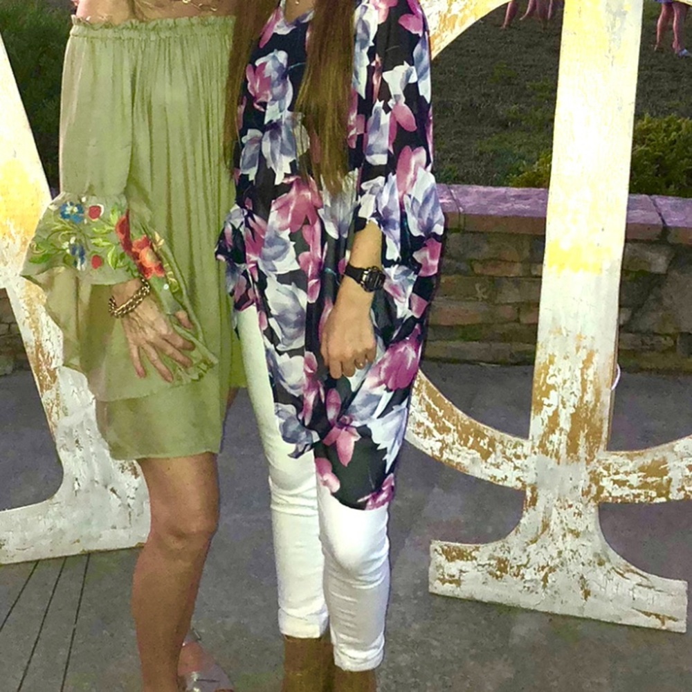 Boutique Floral Flowy Top